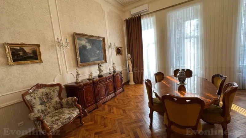 Satılır 5 otaqlı Mənzil Köhnə tikili 151 m² İçərişəhər m. - şəkil 9