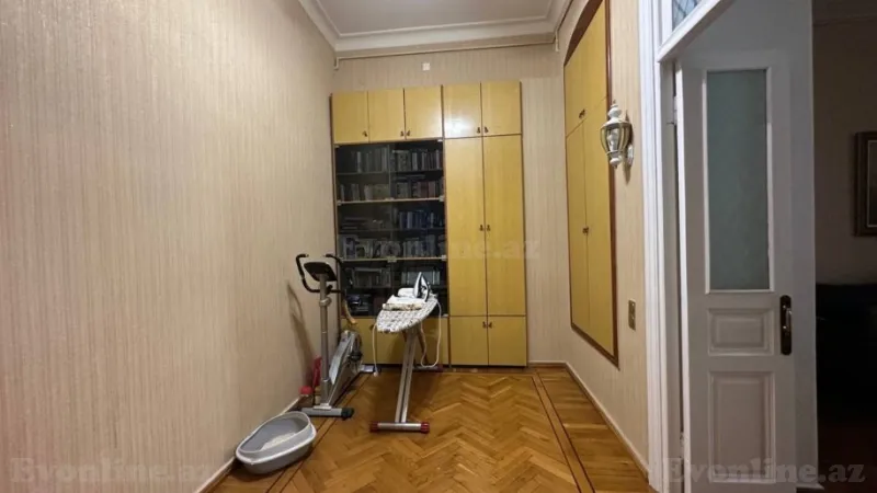 Satılır 5 otaqlı Mənzil Köhnə tikili 151 m² İçərişəhər m. - şəkil 21
