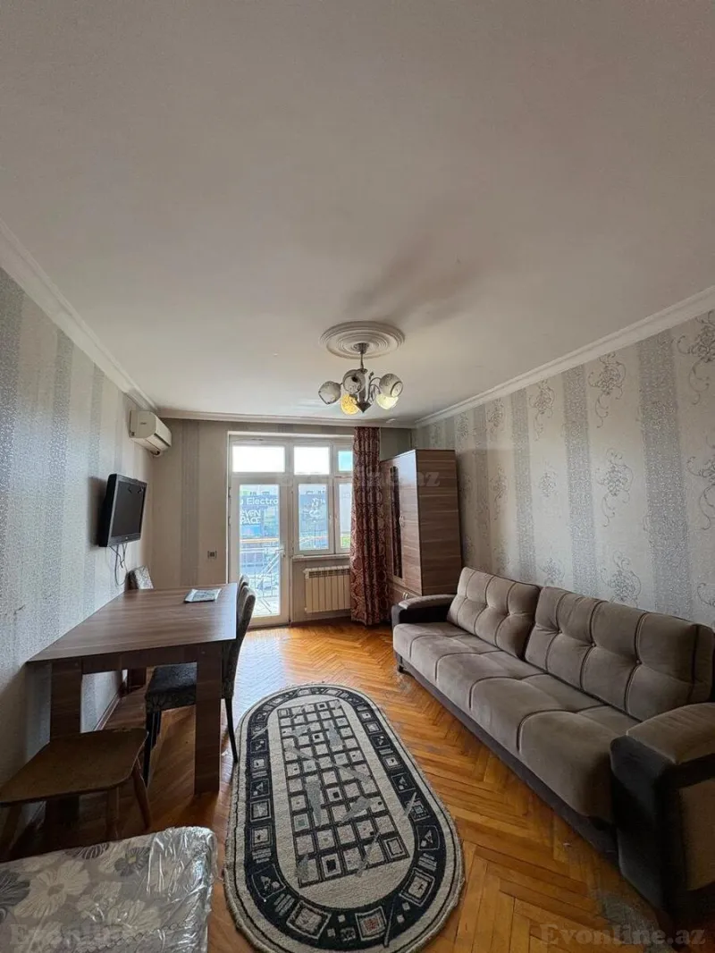 Kirayə verilir 2 otaqlı Mənzil Köhnə tikili 60 m² İnşaatçılar m. - şəkil 5