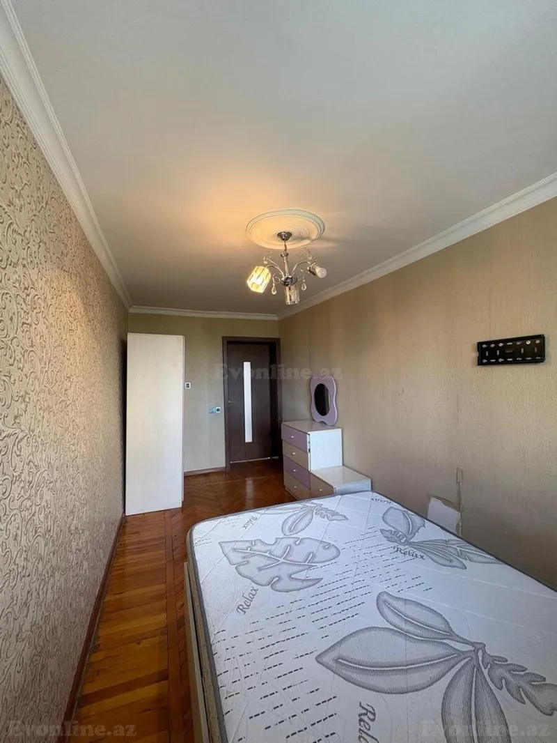 Kirayə verilir 2 otaqlı Mənzil Köhnə tikili 60 m² İnşaatçılar m. - şəkil 8