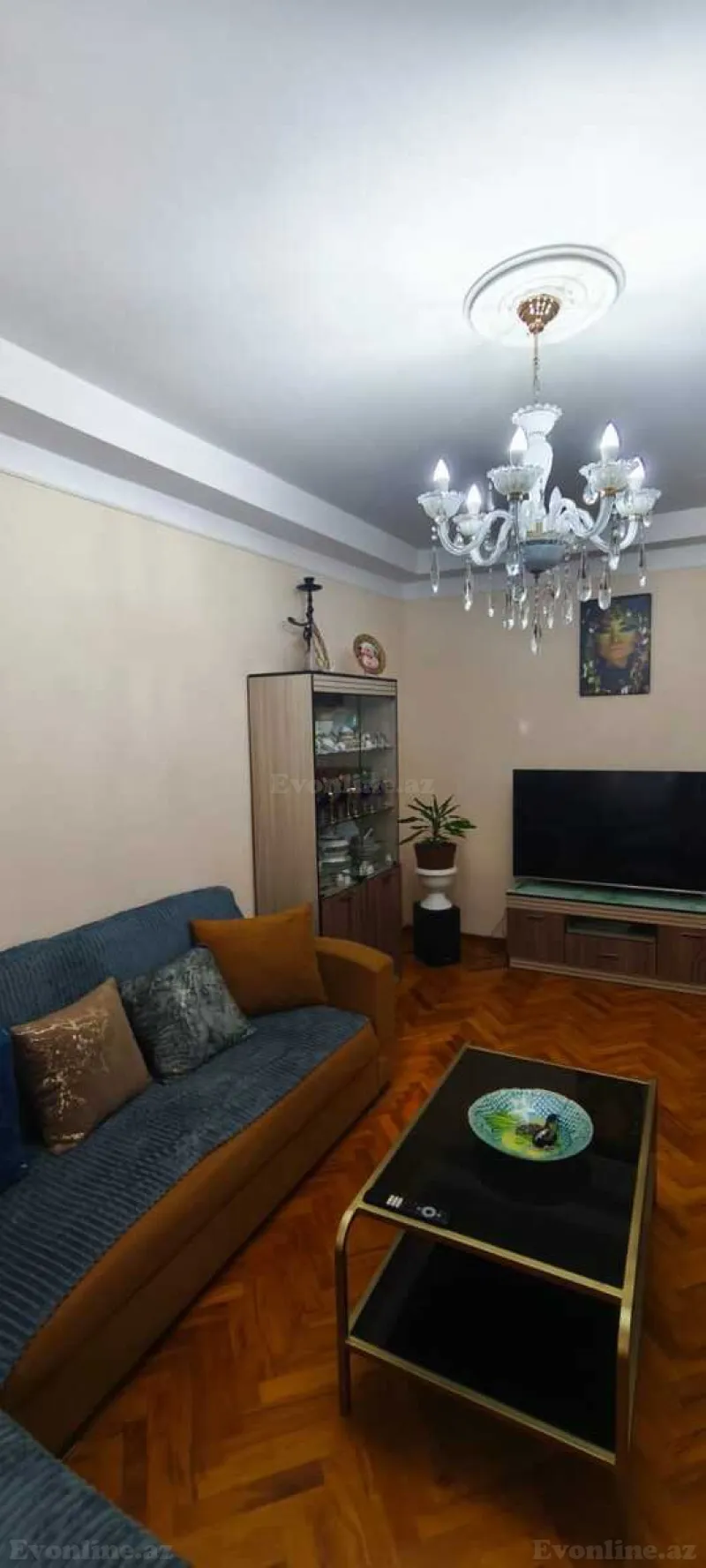 Satılır 2 otaqlı Mənzil Köhnə tikili 65 m² Yeni Yasamal