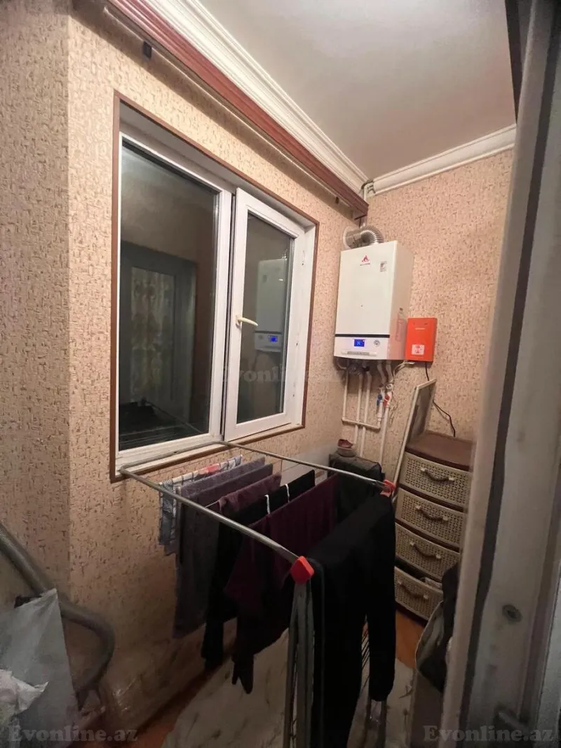 Satılır 2 otaqlı Mənzil Köhnə tikili 65 m² 8-ci mikrorayon - şəkil 9