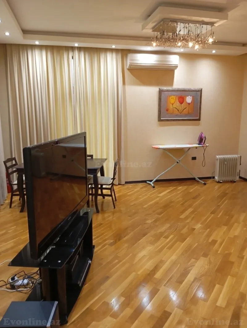 Satılır 3 otaqlı Mənzil Köhnə tikili 80 m² Sahil m. - şəkil 4