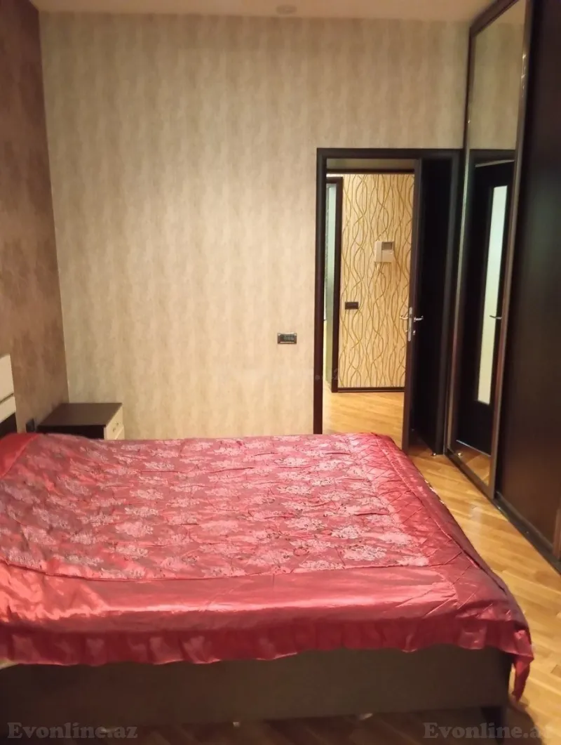 Satılır 3 otaqlı Mənzil Köhnə tikili 80 m² Sahil m. - şəkil 8