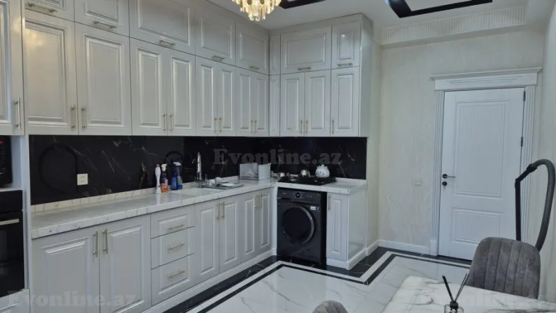 Kirayə verilir 2 otaqlı Mənzil Yeni tikili 98 m² Gənclik m. - şəkil 13