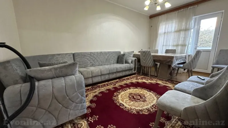 Satılır 3 otaqlı Mənzil Köhnə tikili 85 m² Əhmədli