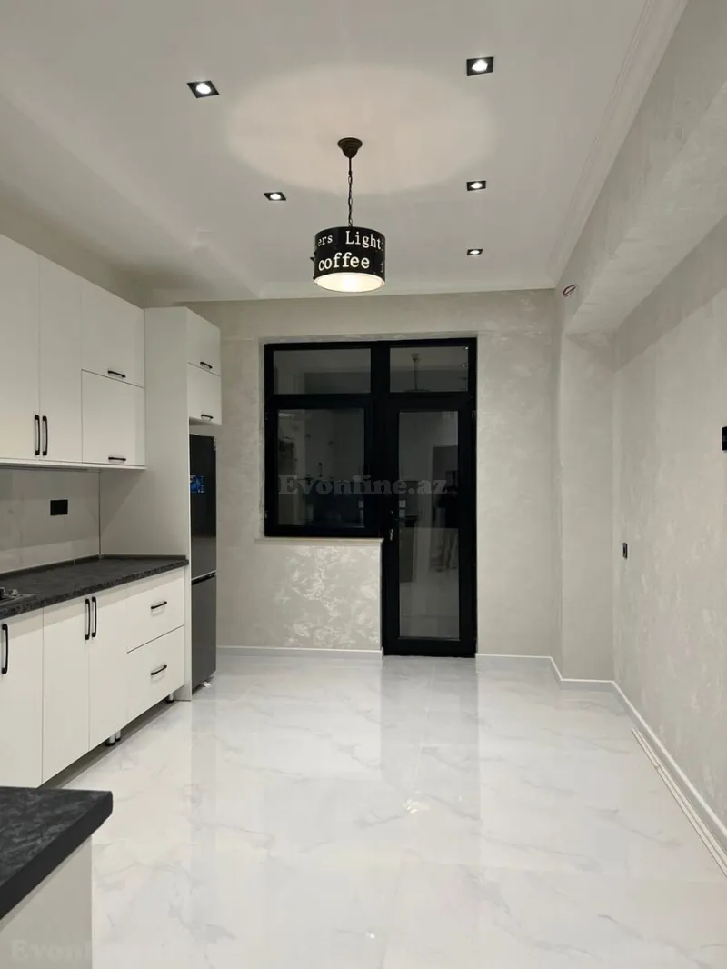 Kirayə verilir 3 otaqlı Mənzil Yeni tikili 125 m² Nərimanov r. - şəkil 6