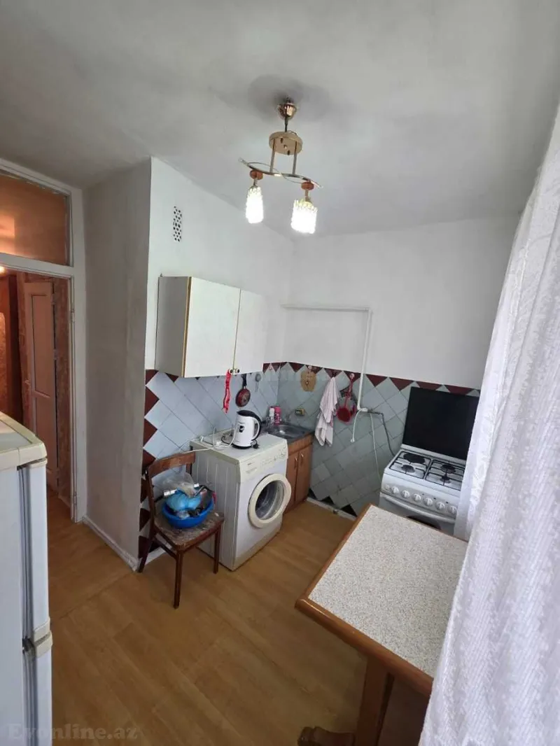 Satılır 1 otaqlı Mənzil Köhnə tikili 40 m² Həzi Aslanov m. - şəkil 4