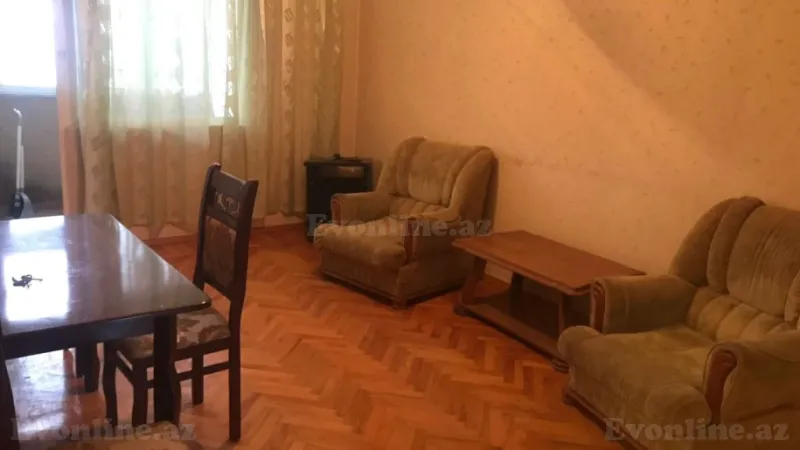Satılır 2 otaqlı Mənzil Köhnə tikili 41.4 m² 4-cü mikrorayon - şəkil 2