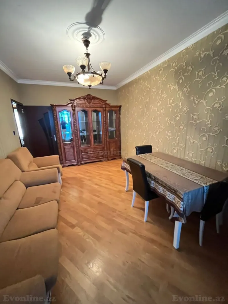Kirayə verilir 3 otaqlı Mənzil Köhnə tikili 65 m² Yeni Yasamal