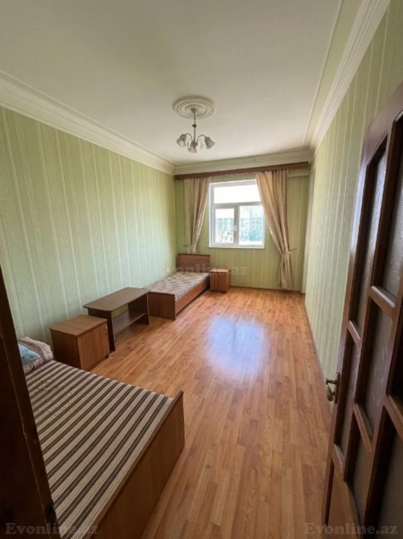 Satılır 3 otaqlı Mənzil Yeni tikili 112 m² Neftçilər m. - şəkil 3