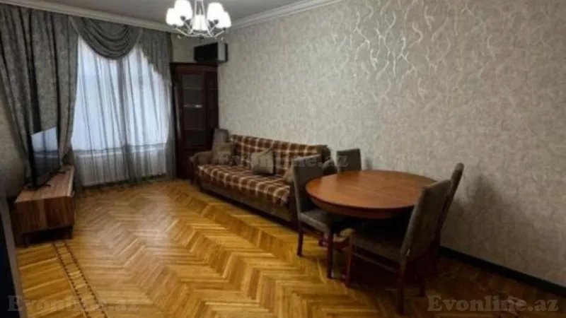 Kirayə verilir 3 otaqlı Mənzil Köhnə tikili 70 m² Yasamal r. - şəkil 2