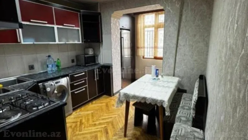 Kirayə verilir 3 otaqlı Mənzil Köhnə tikili 70 m² Yasamal r. - şəkil 3