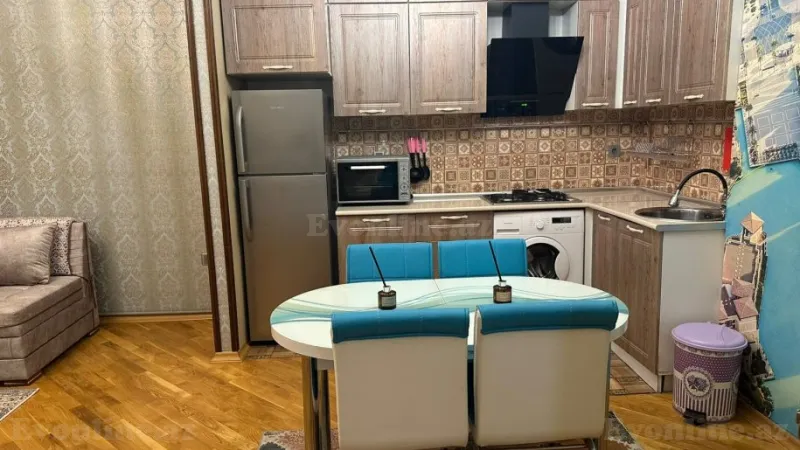 Kirayə verilir 2 otaqlı Mənzil Yeni tikili 80 m² Xətai m. - şəkil 5