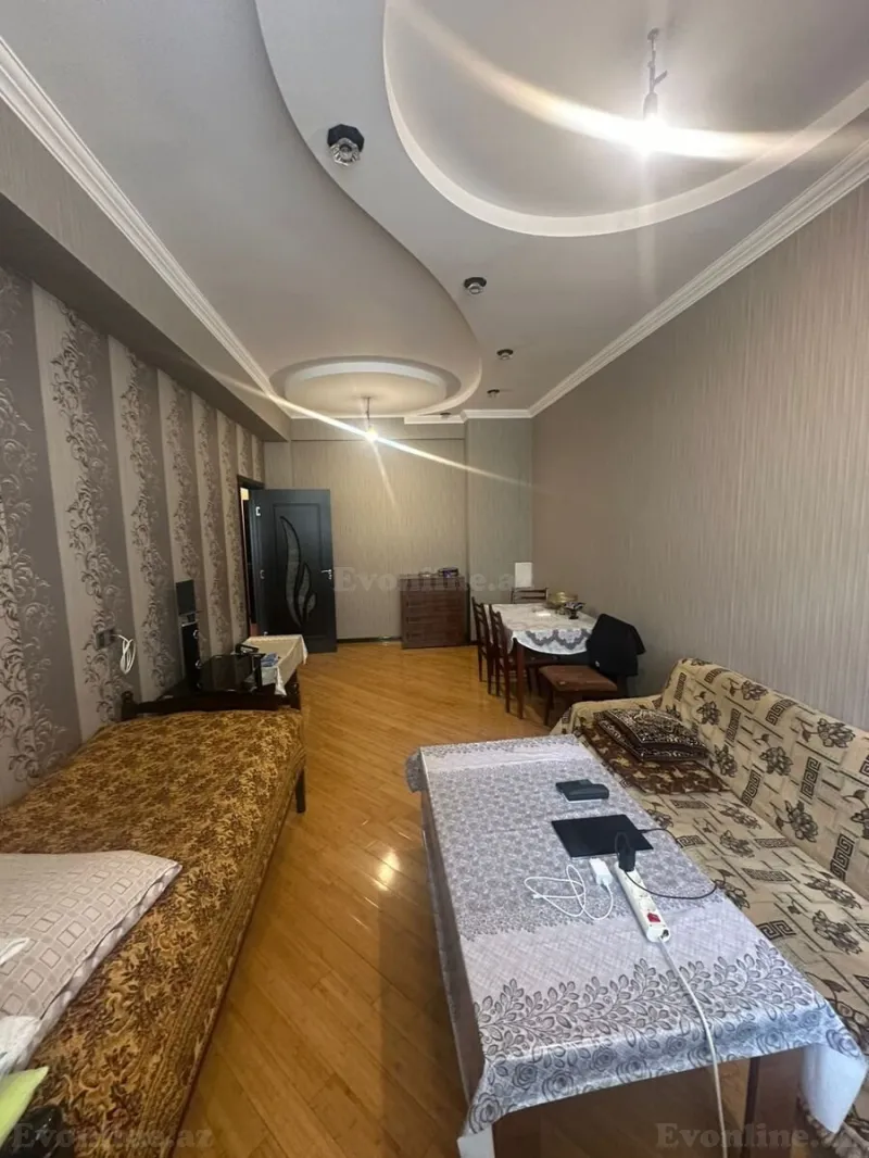 Kirayə verilir 2 otaqlı Mənzil Yeni tikili 70 m² Neftçilər m.