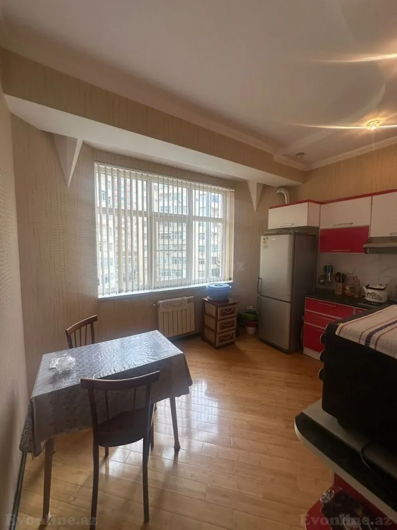 Kirayə verilir 2 otaqlı Mənzil Yeni tikili 70 m² Neftçilər m. - şəkil 4