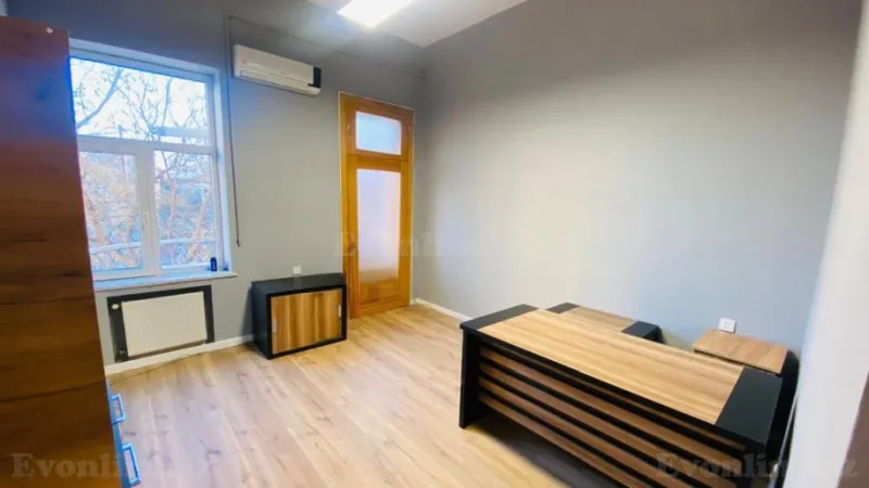 Kirayə verilir Ofis 135 m² Yasamal - şəkil 4