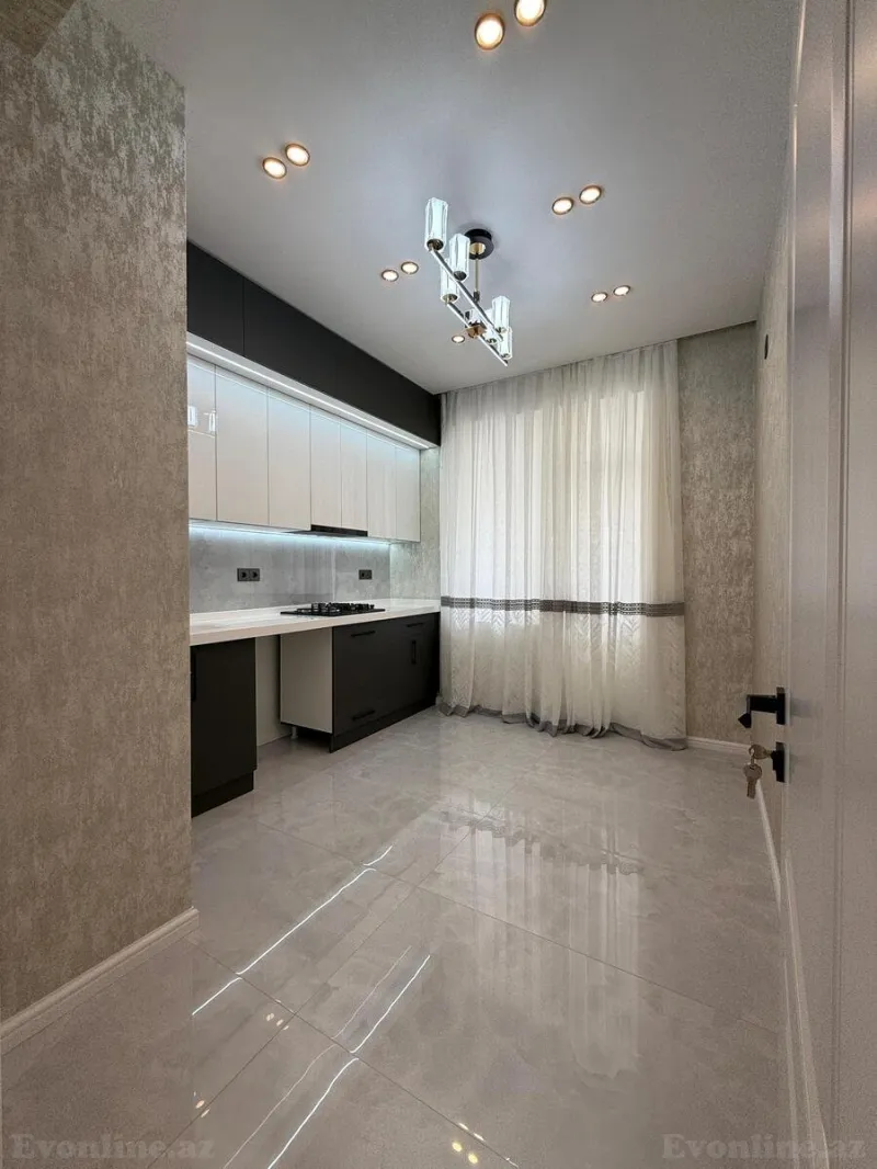 Satılır 2 otaqlı Mənzil Yeni tikili 71 m² Xətai r. - şəkil 4