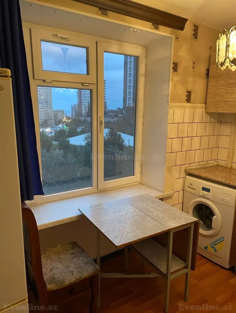 Kirayə verilir 2 otaqlı Mənzil Köhnə tikili 50 m² Elmlər Akademiyası m. - şəkil 6