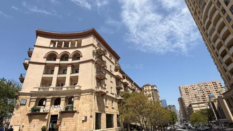 Satılır 3 otaqlı Mənzil Köhnə tikili 90 m² Nizami m. - şəkil 2