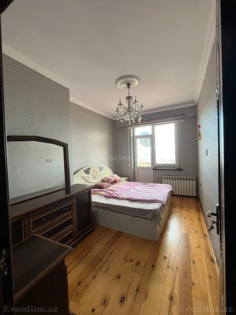 Kirayə verilir 2 otaqlı Mənzil Yeni tikili 80 m² İnşaatçılar m.