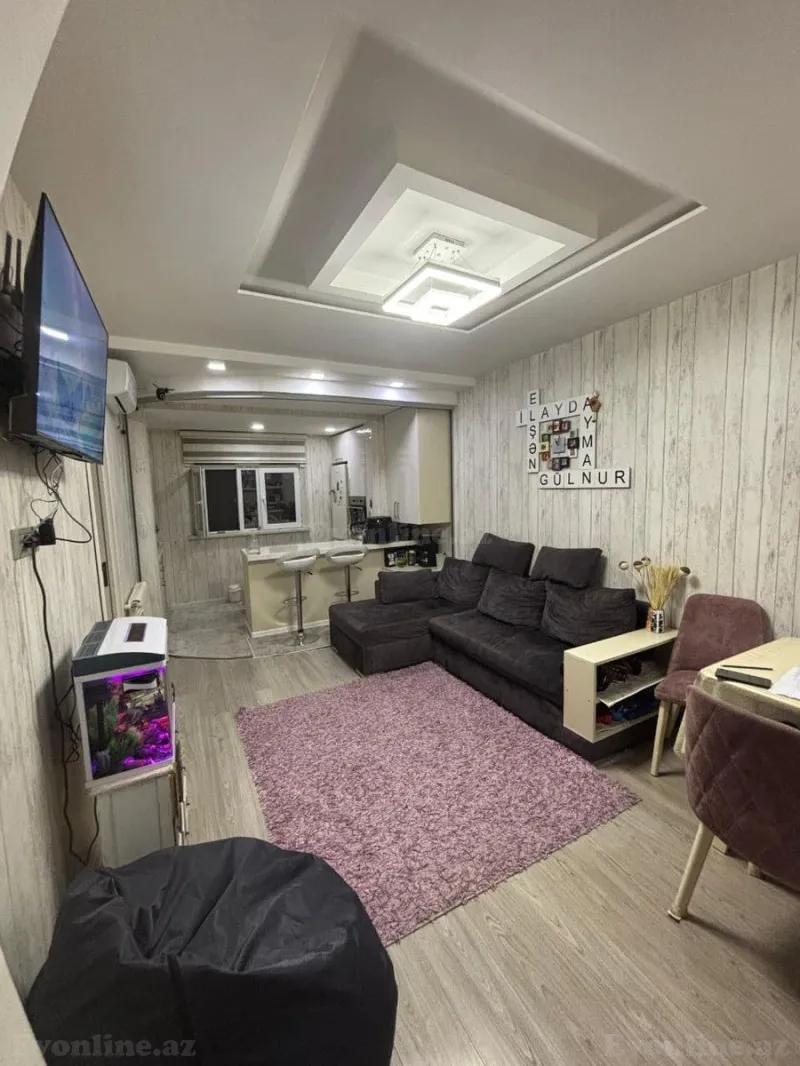 Satılır 3 otaqlı Mənzil Köhnə tikili 47 m² 4-cü mikrorayon
