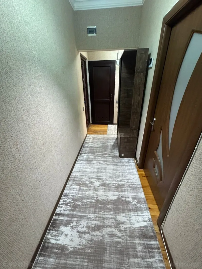 Satılır 2 otaqlı Mənzil Köhnə tikili 65 m² Yeni Yasamal - şəkil 13