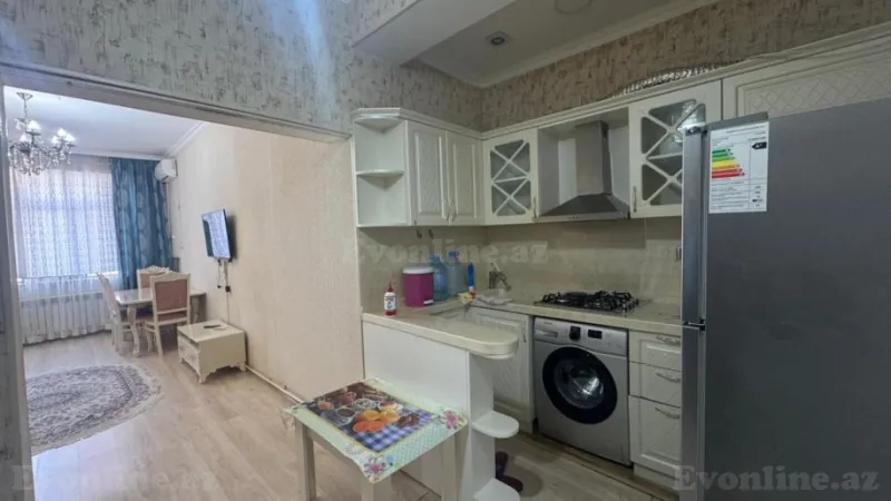 Kirayə verilir 2 otaqlı Mənzil Yeni tikili 64 m² Neftçilər m. - şəkil 2