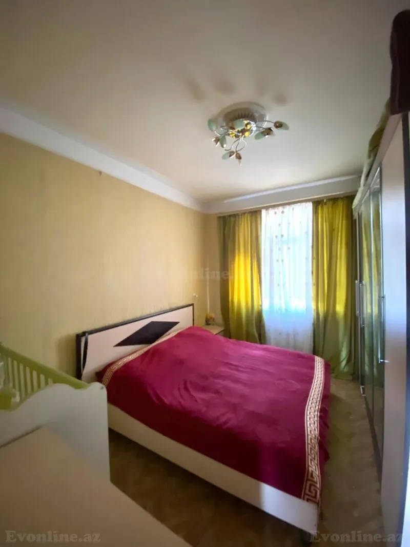 Satılır 3 otaqlı Mənzil Köhnə tikili 75 m² Qaraçuxur - şəkil 5