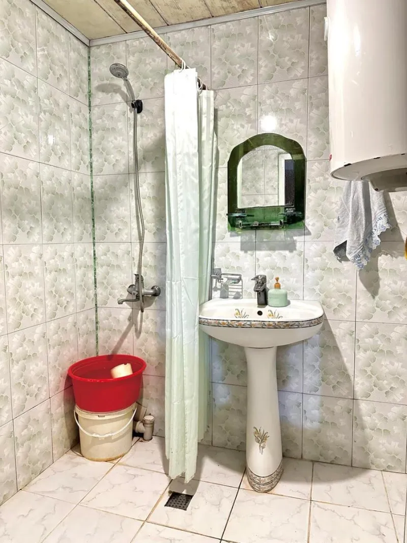 Satılır 3 otaqlı Mənzil Köhnə tikili 75 m² Qaraçuxur - şəkil 13