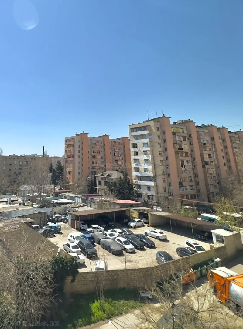 Satılır 3 otaqlı Mənzil Köhnə tikili 75 m² Qaraçuxur - şəkil 14