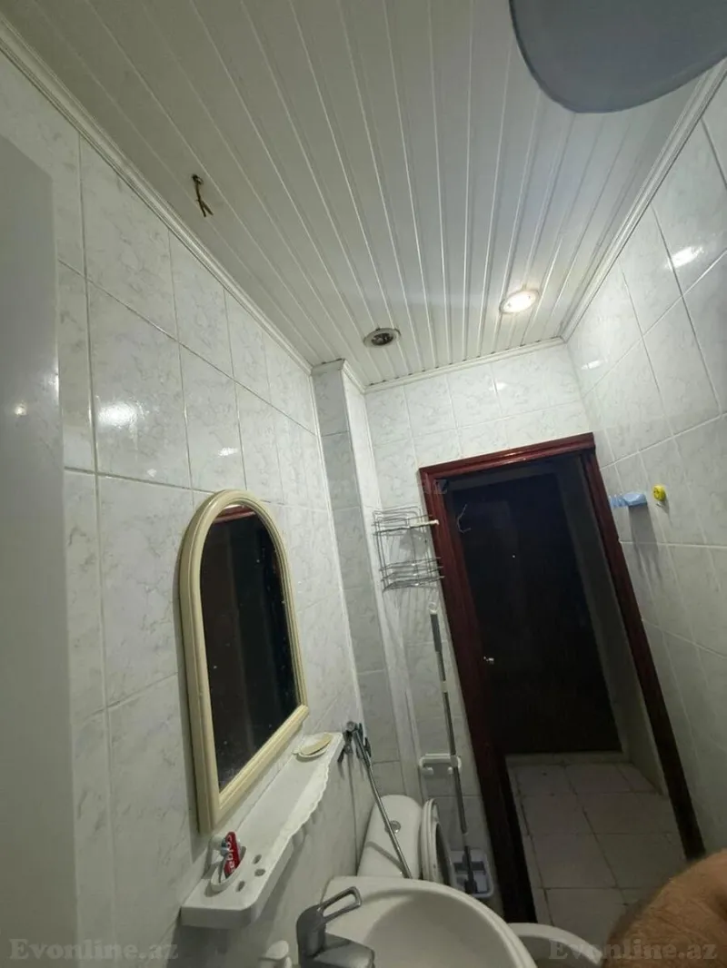 Kirayə verilir 1 otaqlı Mənzil Köhnə tikili 35 m² Nərimanov r. - şəkil 15