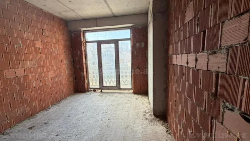 Satılır 3 otaqlı Mənzil Yeni tikili 80 m² 28 May m. - şəkil 4