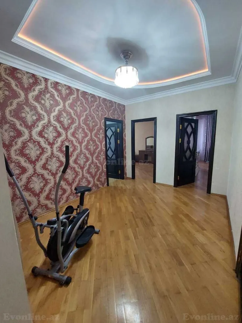 Kirayə verilir 3 otaqlı Mənzil Yeni tikili 150 m² Xətai m. - şəkil 7