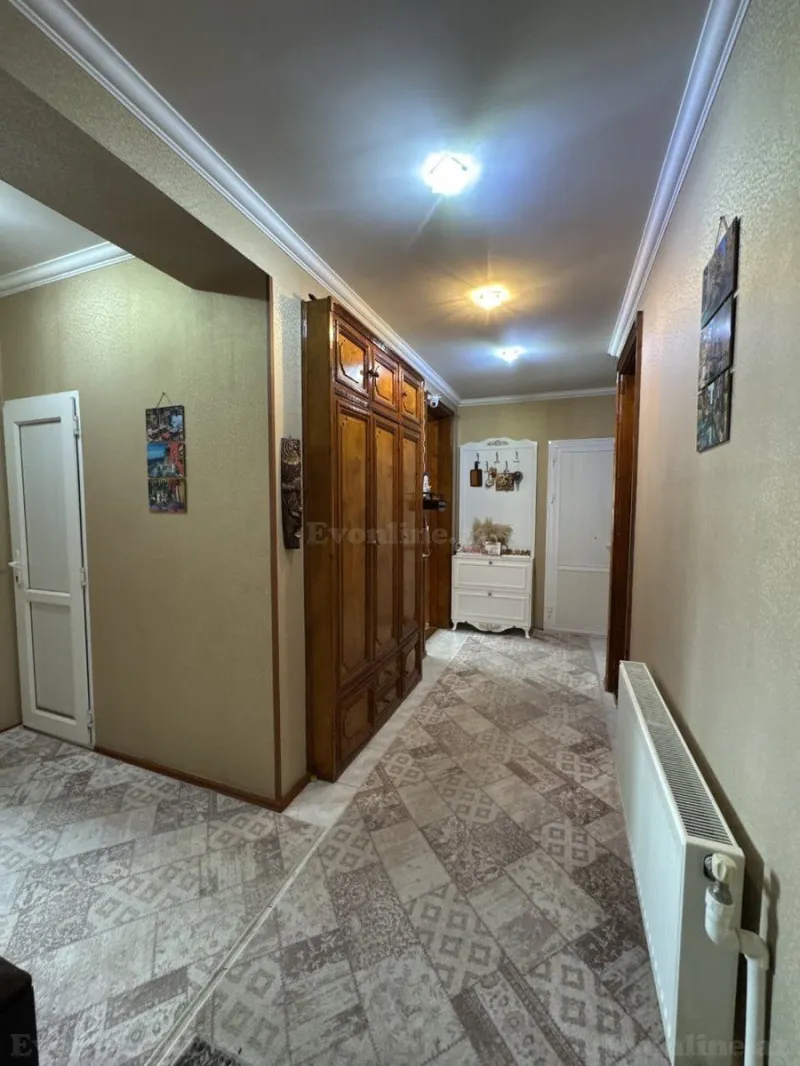 Satılır 4 otaqlı Mənzil Köhnə tikili 113 m² Sabunçu r. - şəkil 13