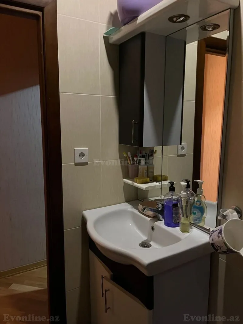 Kirayə verilir 2 otaqlı Mənzil Yeni tikili 70 m² Nizami m. - şəkil 17