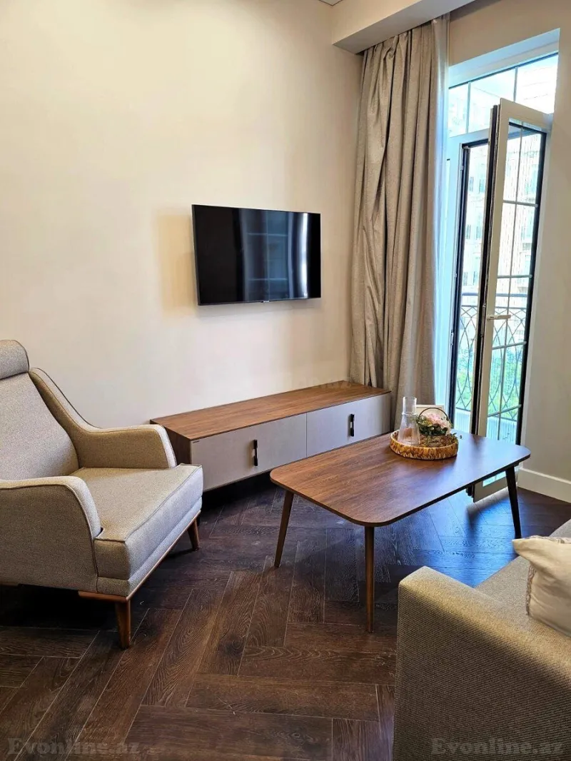 Kirayə verilir 2 otaqlı Mənzil Yeni tikili 70 m² Xətai r. - şəkil 3