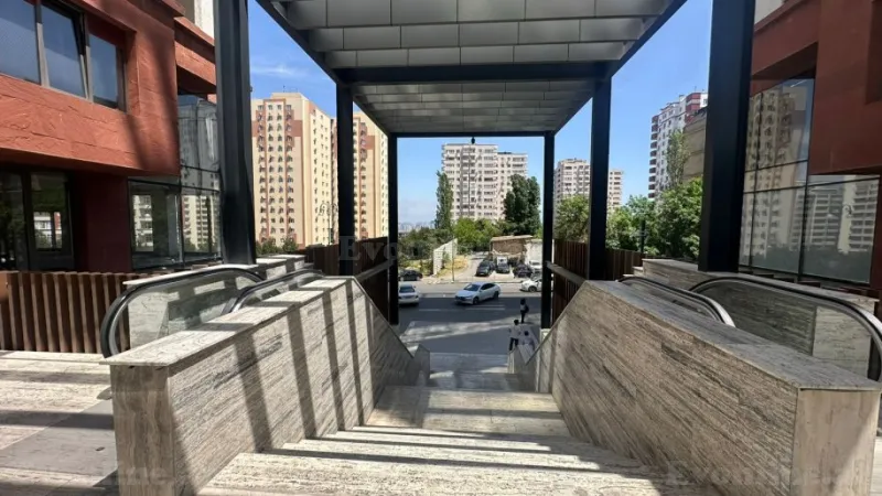 Satılır 3 otaqlı Mənzil Yeni tikili 100 m² Elmlər Akademiyası m. - şəkil 10