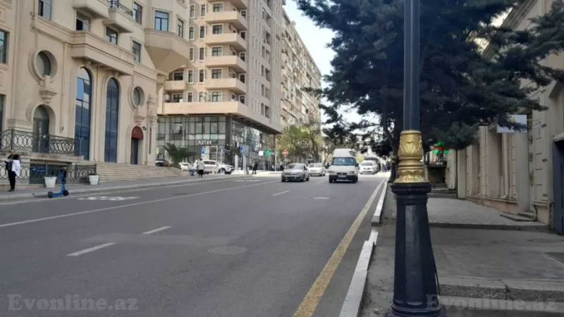 Kirayə verilir Obyekt 320 m² 28 May m.