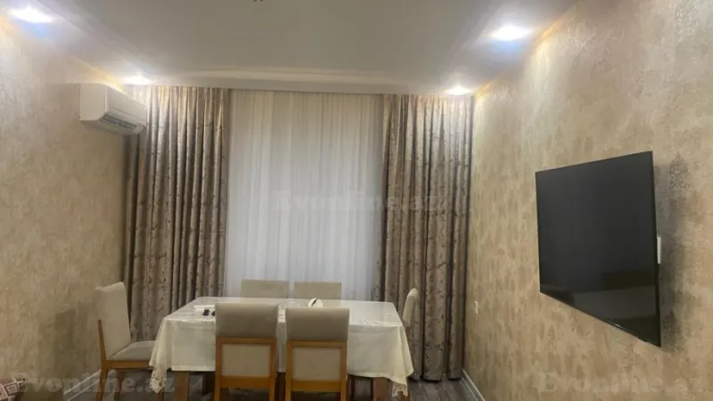 Satılır 3 otaqlı Mənzil Köhnə tikili 75 m² Azadlıq prospekti m.