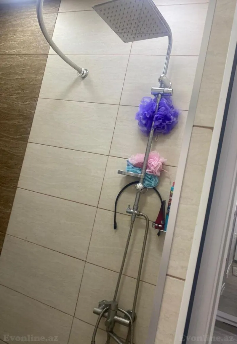 Satılır 3 otaqlı Mənzil Köhnə tikili 75 m² Azadlıq prospekti m. - şəkil 9