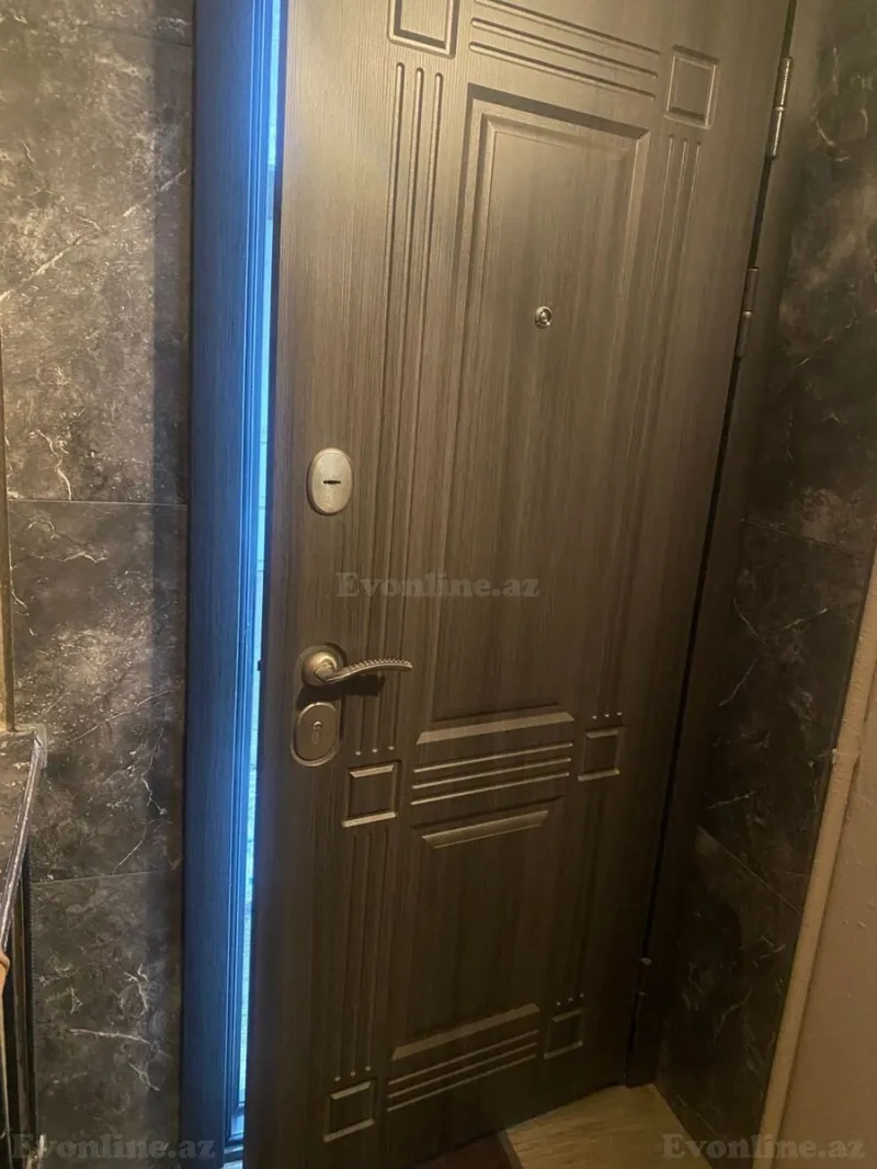 Satılır 3 otaqlı Mənzil Köhnə tikili 75 m² Azadlıq prospekti m. - şəkil 22