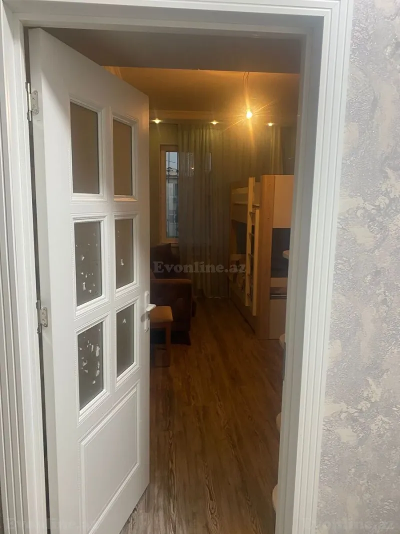 Satılır 3 otaqlı Mənzil Köhnə tikili 75 m² Azadlıq prospekti m. - şəkil 26