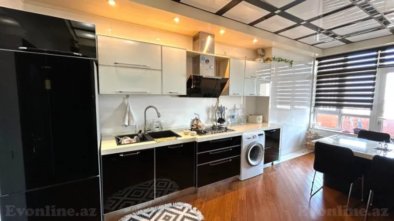 Kirayə verilir 4 otaqlı Mənzil Yeni tikili 130 m² Xətai m. - şəkil 10