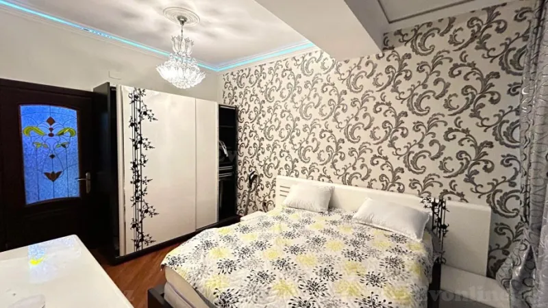 Kirayə verilir 4 otaqlı Mənzil Yeni tikili 130 m² Xətai m. - şəkil 14