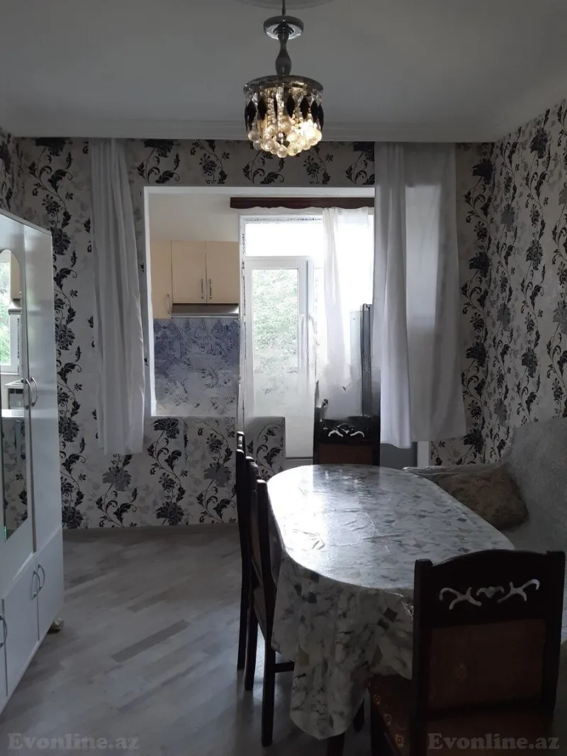 Kirayə verilir 3 otaqlı Mənzil Köhnə tikili 55 m² Memar Əcəmi m. - şəkil 2