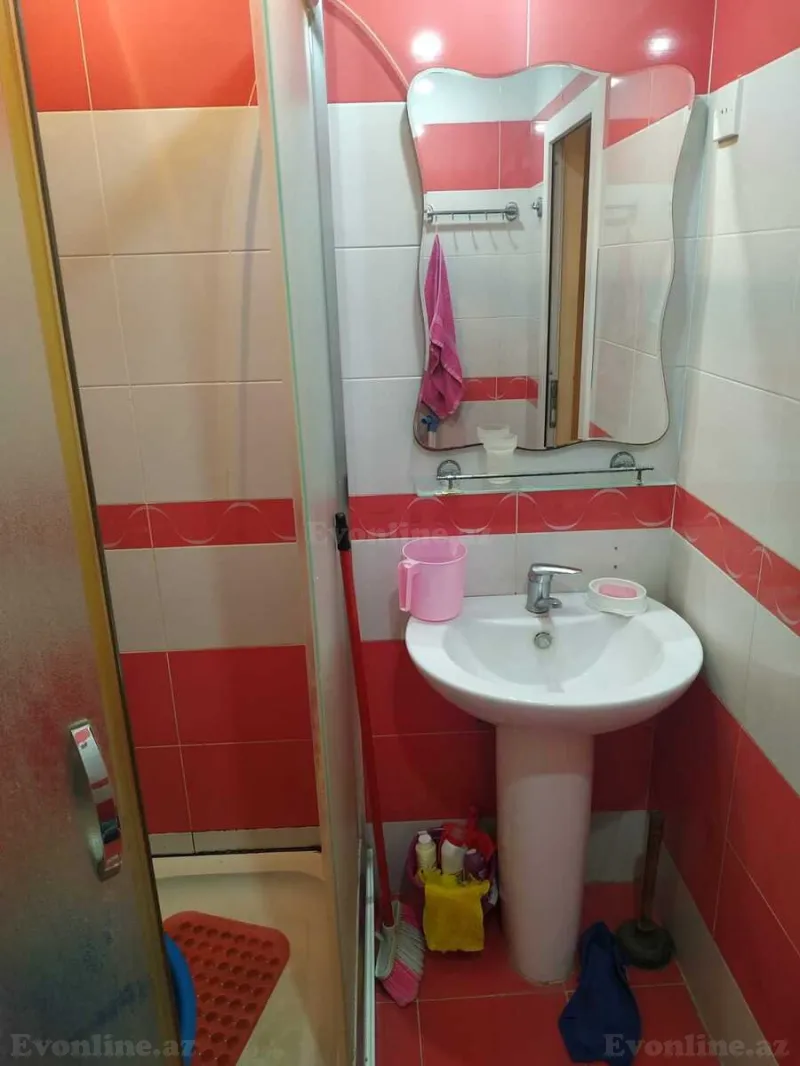 Satılır 2 otaqlı Mənzil Köhnə tikili 50 m² 8-ci kilometr - şəkil 6