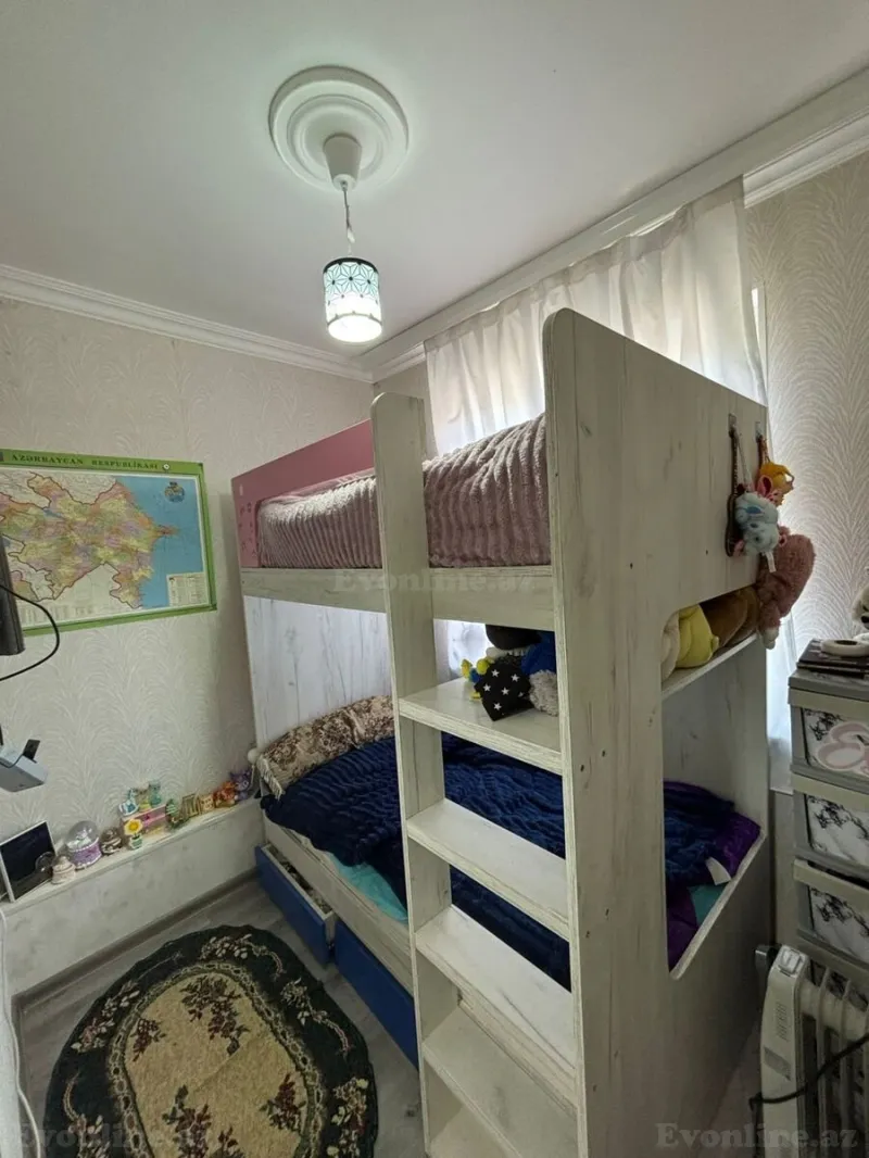 Satılır 3 otaqlı Mənzil Köhnə tikili 55 m² Xalqlar Dostluğu m. - şəkil 2