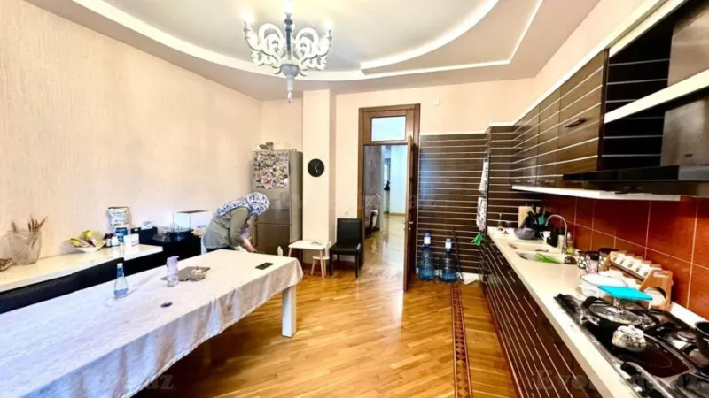 Satılır 7 otaqlı Mənzil Yeni tikili 360 m² Nəriman Nərimanov m. - şəkil 19