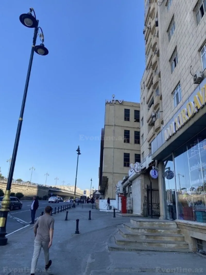 Satılır 2 otaqlı Mənzil Yeni tikili 90 m² 20 Yanvar m. - şəkil 6